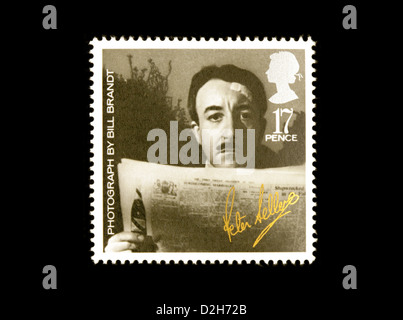 1985 francobollo britannico con una fotografia dell'attore Peter Sellers prese da Bill Brandt, Regno Unito, per British Film Anno Foto Stock