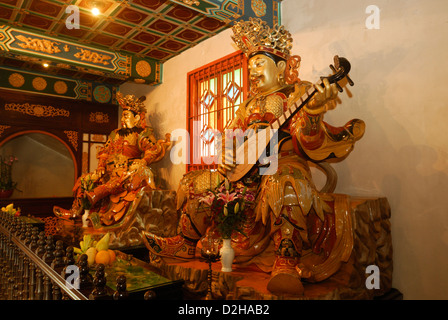 Sala del Bodhisattva Skanda, il Monastero Po Lin, situato sulla Ngong Ping Plateau, l'Isola di Lantau Hong Kong Cina. Foto Stock
