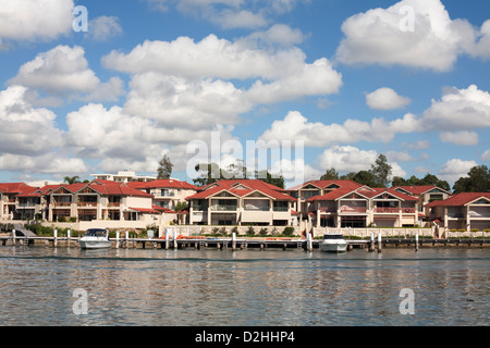 Waterfront sviluppi residenziali lungo la colazione Point - Mortlake Sydney Australia Foto Stock