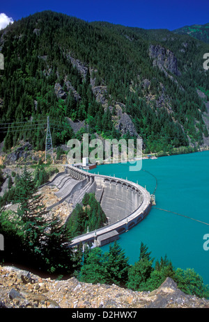 Diablo la diga del lago di Diablo, Ross Lake National Recreation Area, Cascade Mountains, Washington, Stati Uniti, America del Nord Foto Stock