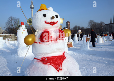 Berlino, Germania, Snowman dimostrazione contro il cambiamento climatico da parte dell'initiator Entegra Foto Stock