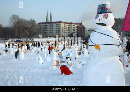 Berlino, Germania, Snowman dimostrazione contro il cambiamento climatico da parte dell'initiator Entegra Foto Stock