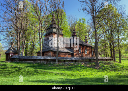 Greco Ortodossa cattolica chiesa dedicata ai Santi Cosma e Damiano in Bartne, Polonia, l'Europa. Foto Stock