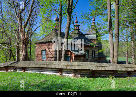 Greco Ortodossa cattolica chiesa dedicata ai Santi Cosma e Damiano in Bartne, Polonia, l'Europa. Foto Stock