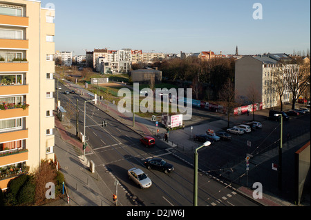 Berlino, Germania, intersezione e ex muro di Berlino su Bernauer Strasse Foto Stock