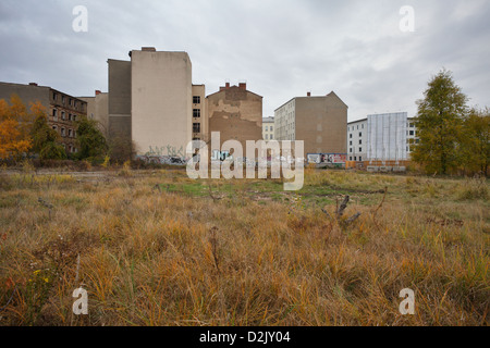Berlino, Germania, edifici vuoti in strada in Berlin-Mitte Foto Stock