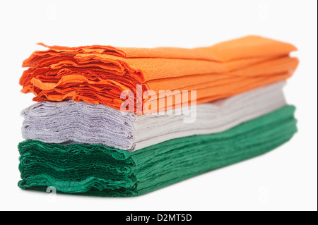 Close-up di una pila di carte colorate che rappresentano bandiera indiana di colori Foto Stock