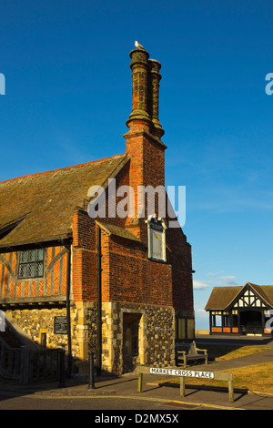 La storica 16thC discutibile Hall di un grado che ho elencato la costruzione, precedentemente noto come una sala riunioni, ora un museo; Aldeburgh, Suffolk, Inghilterra Foto Stock