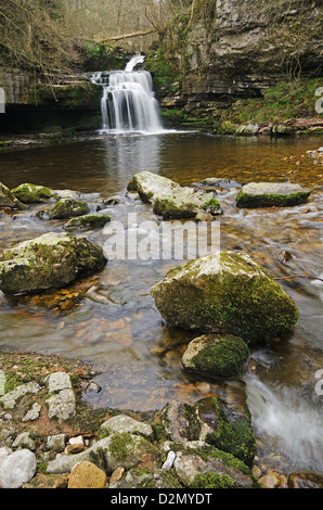 La cascata di West Burton nel Yorkshire Dales, REGNO UNITO Foto Stock