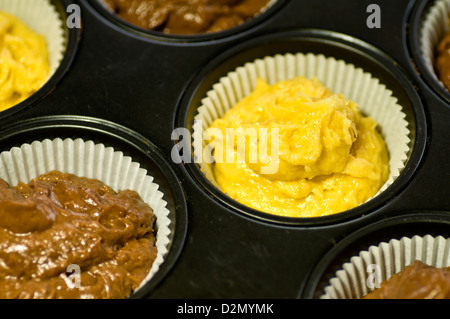 Materie muffin in un vassoio Foto Stock