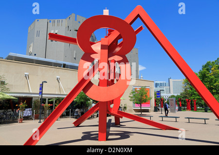 Lao Tzu scultura di Mark di Suvero, Acoma Plaza, Denver, Colorado, Stati Uniti d'America, America del Nord Foto Stock