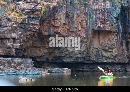 Kayakers in Katherine Gorge, Territorio del Nord, l'Australia, il Pacifico Foto Stock