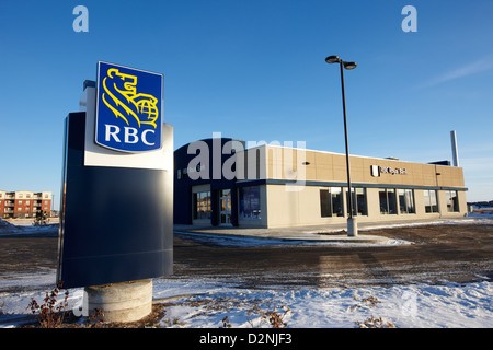 Royal Bank of Canada filiale di rbc in inverno Saskatoon Saskatchewan Canada Foto Stock