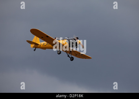 Ryan ST3KR G-RLWG in volo su approccio finale a terra alla Aviosuperficie Breighton Foto Stock