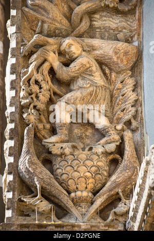 Sculture medievali dalla facciata di la Basilica di San Marco, Venezia, Italia Foto Stock