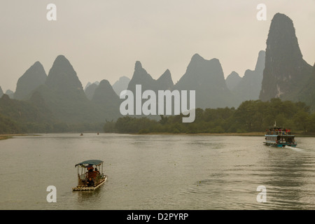 Il Fiume Li, Guilin, Guangxi, Cina e Asia Foto Stock