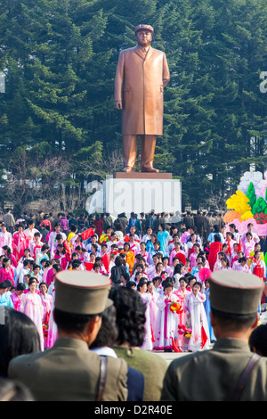 Le celebrazioni del centenario della nascita del Presidente Kim Il Sun, in Pyongshong, al di fuori di Pyongyang, Corea del Nord Foto Stock