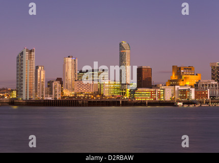 Lo Skyline di Liverpool England Foto Stock