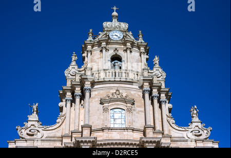 L'Italia, sicilia,,Ragusa Ibla, la Piazza del Duomo di San Giorgio duomo progettato da Rosario Gagliardi Foto Stock