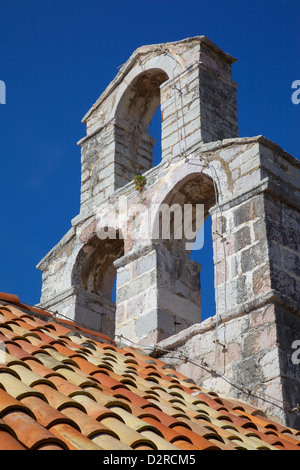 Campanile della chiesa, Città Vecchia, Budva, Montenegro, Europa Foto Stock