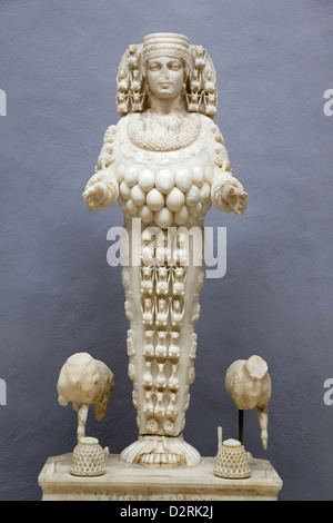 Asia, Turchia, Anatolia, Selcuk, museo di Efeso, statua di Artemide Foto Stock
