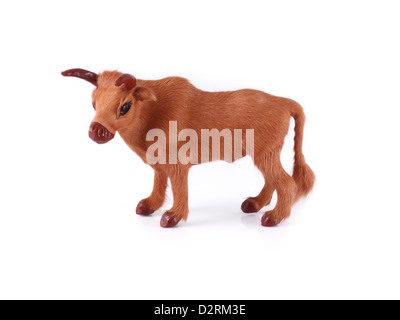 Modello di mucca marrone isolati su sfondo bianco Foto Stock