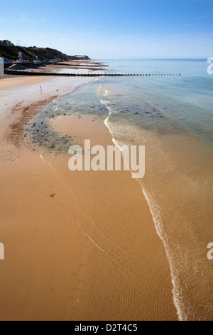 Cromer Beach dal molo, Cromer, Norfolk, Inghilterra, Regno Unito, Europa Foto Stock