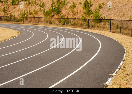 Curve in corsie in pista per la corsa Foto Stock