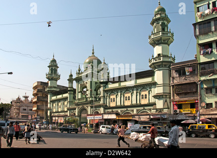 La moschea di Masjid Hamidiya Pydownie Kalbadevi Road Mumbai ( Bombay ) India Foto Stock