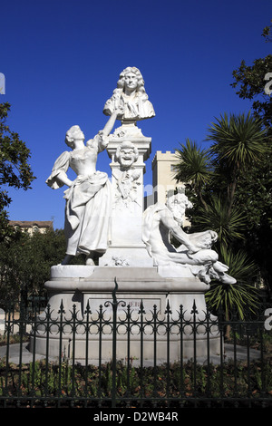 Statua di Molière è situato sulla piazza Luglio 14, Pezenas, Languedoc Roussillon, Francia. Foto Stock