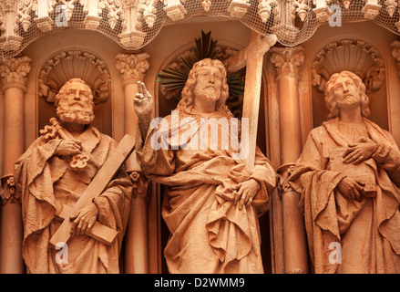 Gesù Cristo, discepoli, San Pietro, San Giovanni, statue Monestir Monastero di Montserrat, Catalogna, Spagna Foto Stock