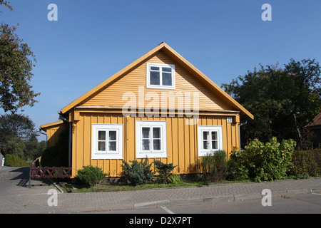 Three-Windowed Karaite Case in lituano di Lake Resort di Trakai Foto Stock