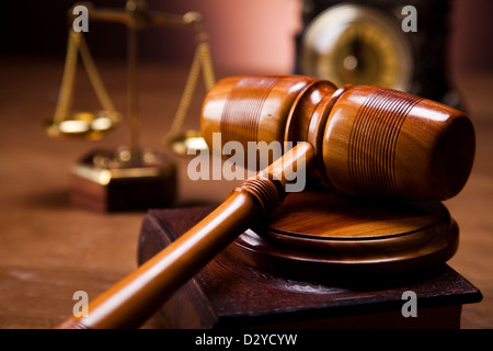 Tema di diritto, un mazzuolo di giudicare! Foto Stock