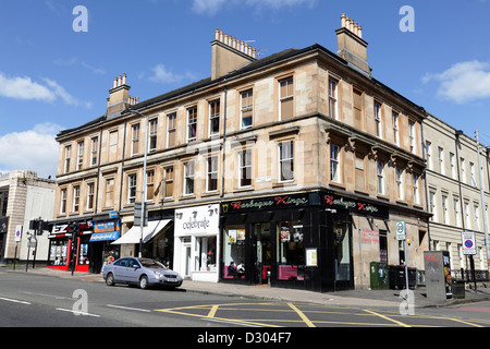 Tenement case su Great Western Road, Scotland, Regno Unito Foto Stock