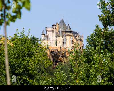 Chateau De Montfort in Périgord / Département Dordogne nel sud della Francia. Foto Stock