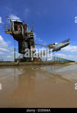 Grossraeschen, Germania, miniere dismesse escavatore Foto Stock