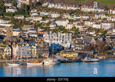 Dartmouth waterfront vista da Kingswear, South Devon, Inghilterra, Regno Unito, Europa. Foto Stock