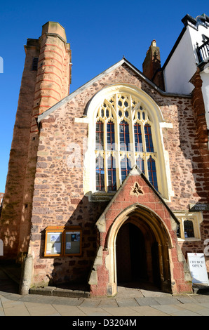 St.Martins chiesa in piazza del duomo, Exeter, Devon, Regno Unito Foto Stock