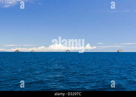 Le isole rocciose di l'arcipelago delle Mitsio vicino a Nosy Be nel nord del Madagascar Foto Stock