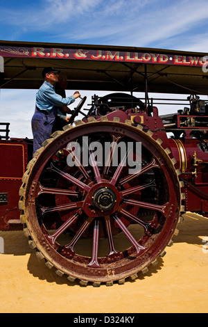 Il lago di Goldsmith / il centesimo Rally a vapore del condotto vapore veicoli e macchinari.Victoria Australia Foto Stock