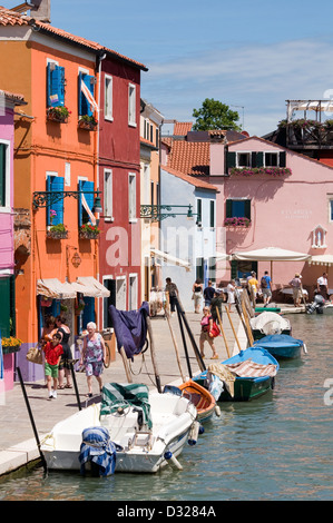 Case sulle Fondamenta Della Giudecca, Burano, Venezia, Italia. Foto Stock