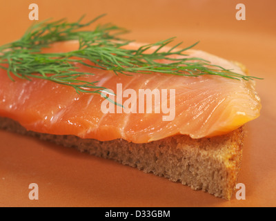 Crostini con salmone affumicato close up Foto Stock