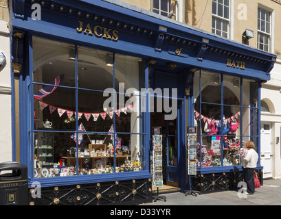 "Jack del bagno' negozio di regali e souvenir sul sagrato Abbazia di Bath. Foto Stock