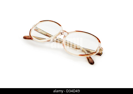 Chiudere, occhio, visione, bicchieri, isolato, obiettivo ottico, lettura, impostazione, bianco, accessorio, cura, classic, clipping, close-up, c Foto Stock