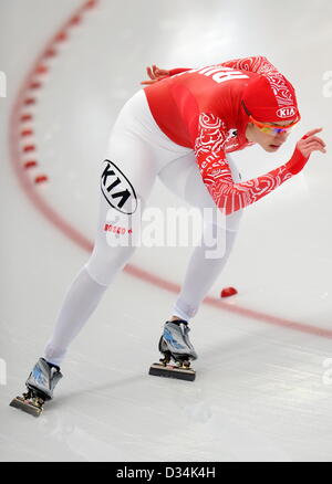 Inzell, Germania. 9 febbraio 2013. Velocità russa Yekaterina skater Shikhova compete in campo femminile 1500m gara di pattinaggio di velocità World Cup a Max-Aicher-Arena a Inzell, Germania, 09 febbraio 2013. Yekaterina Shikhova ha terminato al terzo posto. Foto: TOBIAS HASE/dpa/Alamy Live News Foto Stock