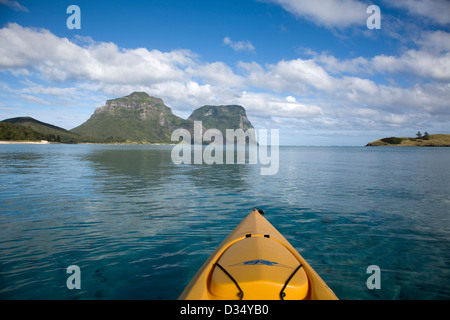 I kayak sulla laguna Isola di Lord Howe Nuovo Galles del Sud Australia Foto Stock