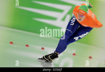 Velocità olandese Ireen skater Wuest compete in campo femminile 3000m gara di pattinaggio di velocità World Cup a Max-Aicher-Arena a Inzell, Germania, 10 febbraio 2013. Wuest ha vinto il concorso. Foto: TOBIAS HASE Foto Stock