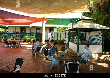 Matso's Brewery Broome offre un mix eclettico di gustose birre artigianali di BROOME, Western Australia. Foto Stock