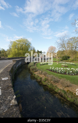 Diverse viste del villaggio storico in Cotswolds chiamato Bibury .Tourist Hotspot in Cotswolds vicino alla città chiamato Cirencester Foto Stock