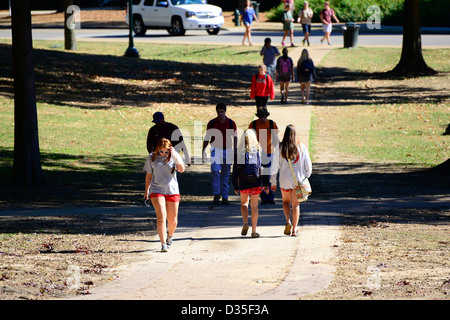 A piedi di Champions Ole Miss Università Campus Oxford Mississippi MS Foto Stock